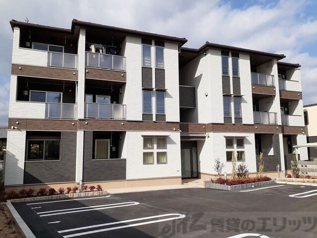 カーサフェリーチェの物件内観写真