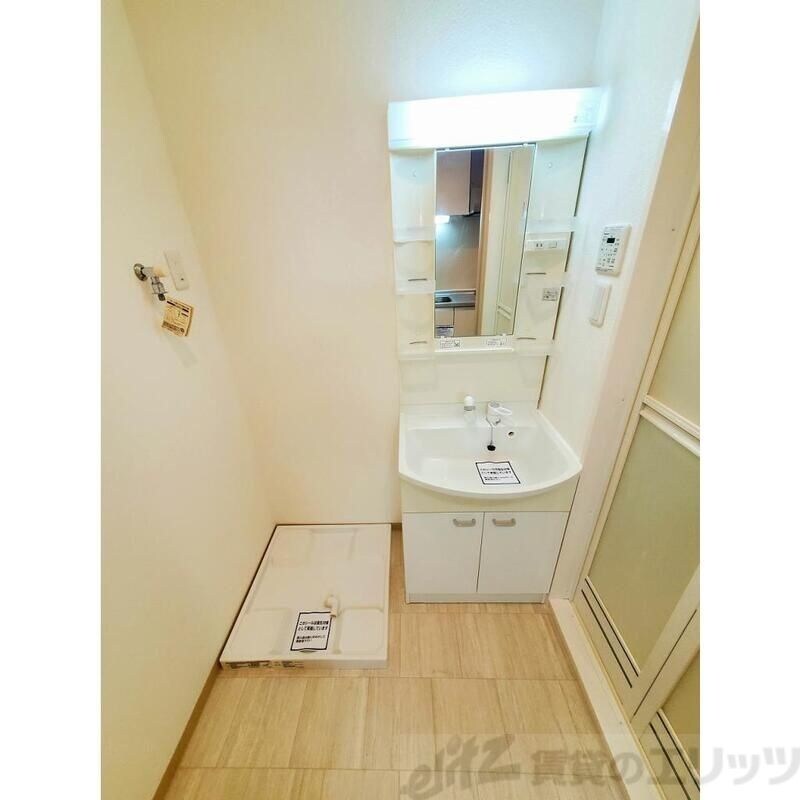 フジロイヤルローズコートの物件内観写真