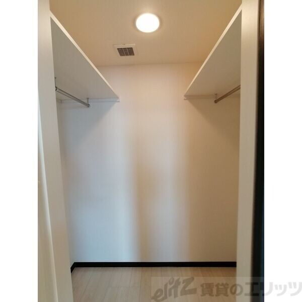 ヴェルドゥール南茨木の物件内観写真