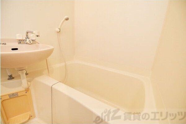 アーデン江坂の物件内観写真