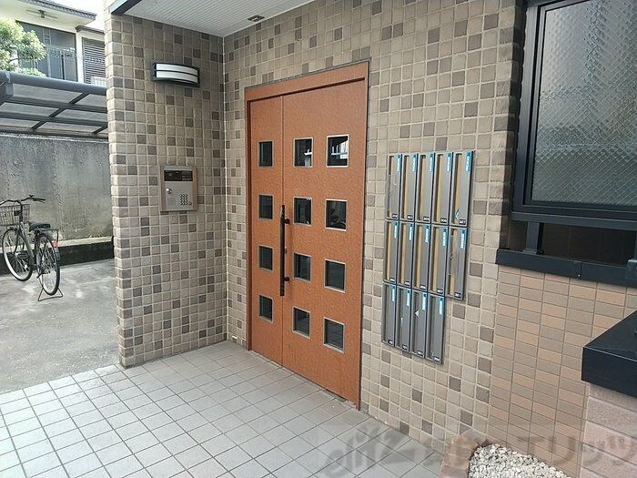 ラトゥール江坂の物件内観写真