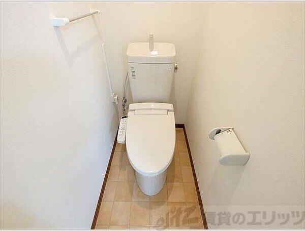 ルミエール安満の物件内観写真