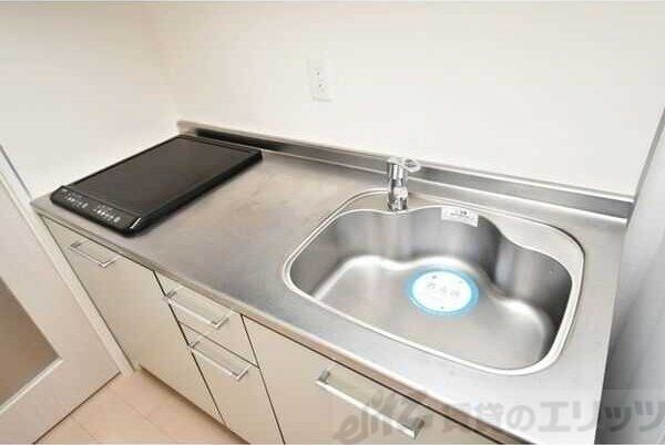 SERENiTE江坂四番館の物件内観写真