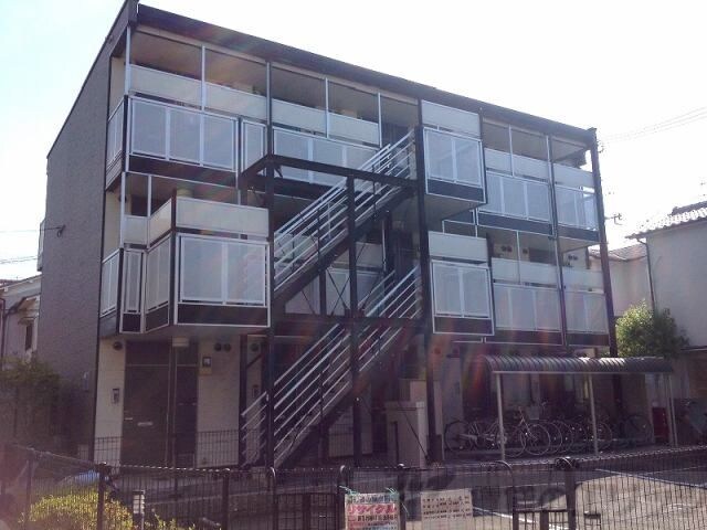 レオパレスリライズ淀の原の物件外観写真