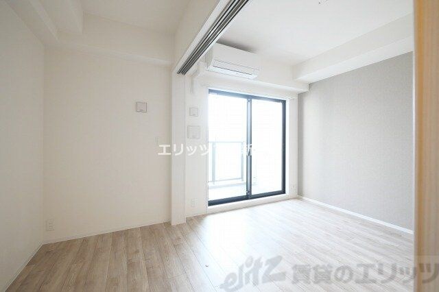 コンフォリア・リヴ南森町IIの物件内観写真