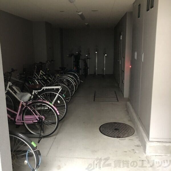 エスリード江坂江の木町の物件内観写真