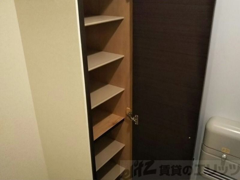 レオネクストＳＡＫＡＥ西淡路の物件内観写真