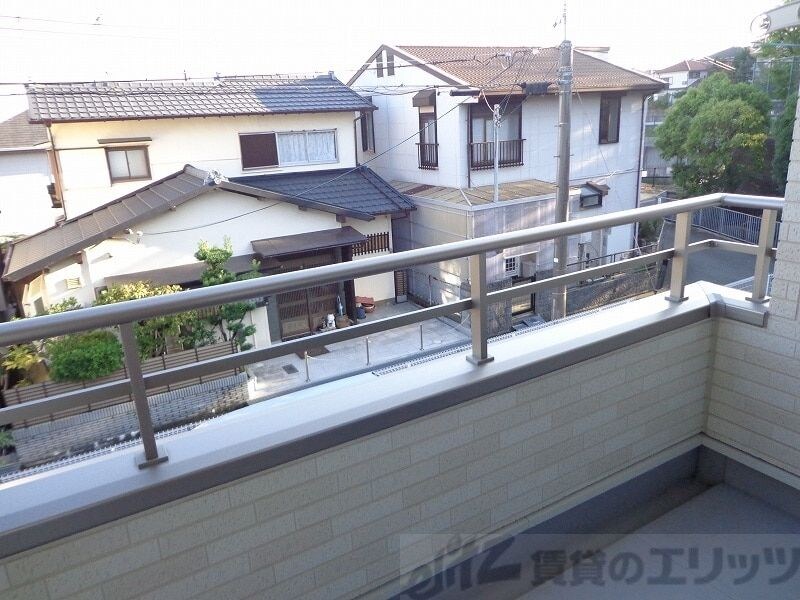 レヴール松ヶ丘の物件内観写真