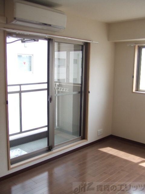 コンフォール南森町の物件内観写真