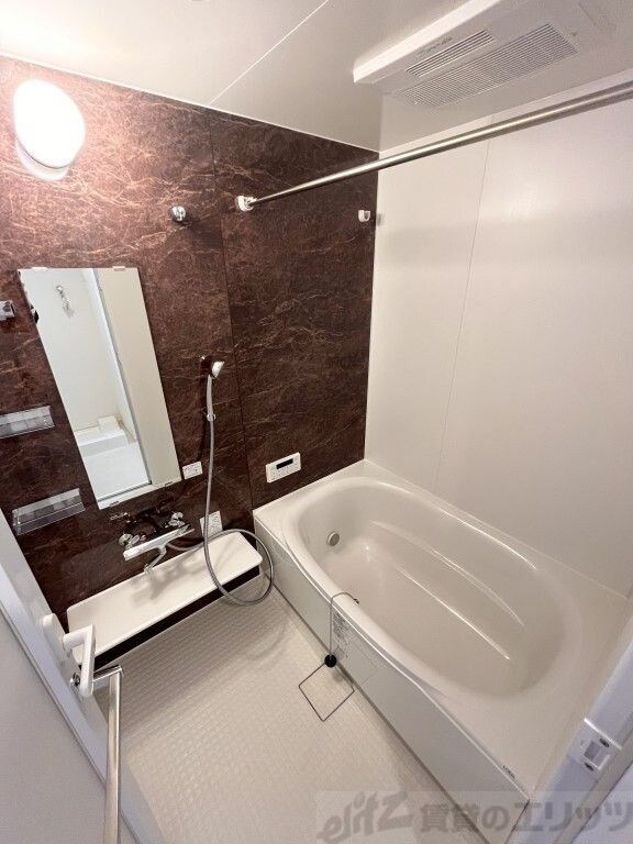 ル・コンフリエの物件内観写真