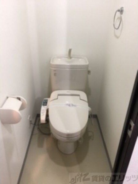 ロイヤルレジデンス新大阪の物件内観写真