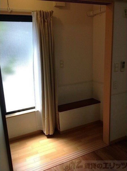 レオパレスカリオストロの物件内観写真