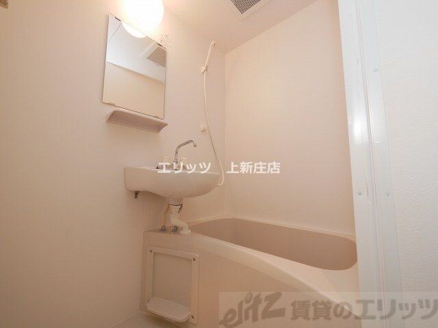 おおきに北梅田サニーアパートメントの物件内観写真