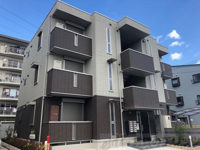 ソシュールの物件外観写真