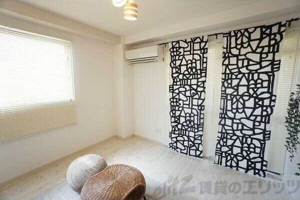 レリーサ真上の物件内観写真