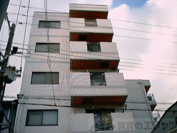 カルム25の物件外観写真