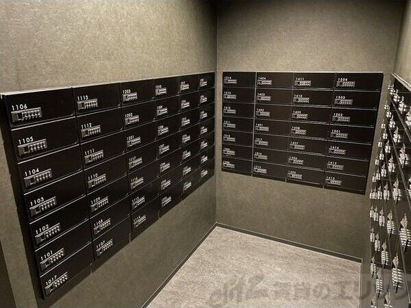 Brillia Tower箕面船場TOP OF THE HILLの物件内観写真