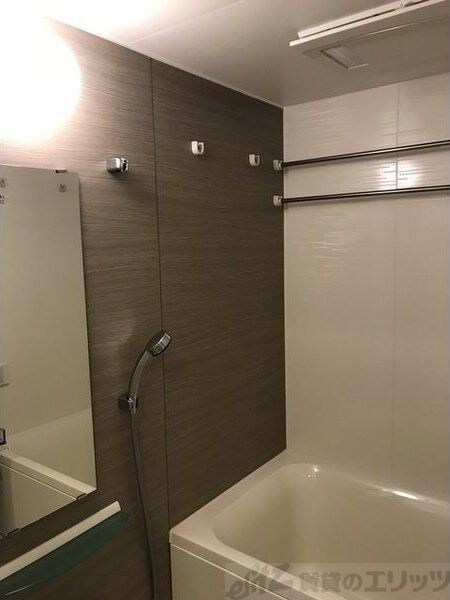 コンフォリア江坂の物件内観写真