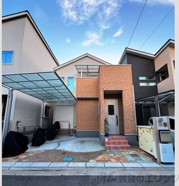 広瀬4丁目戸建の物件外観写真