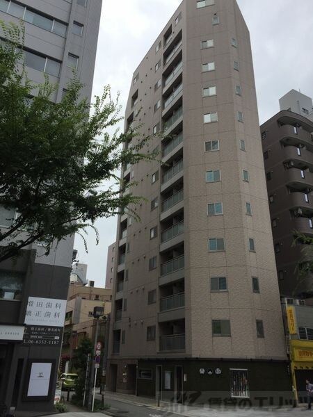 コンフォール南森町の物件外観写真