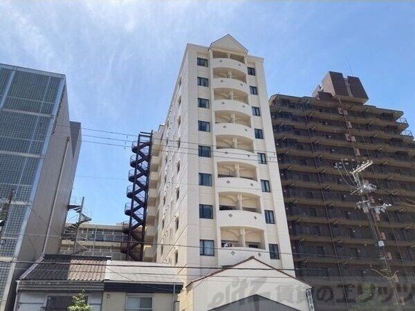 松下善ビルの物件外観写真