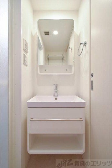 アドバンス江坂ラシュレの物件内観写真