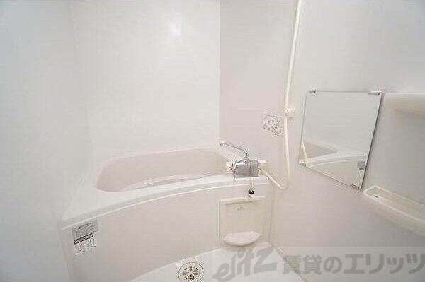 アーデン江坂IIIの物件内観写真