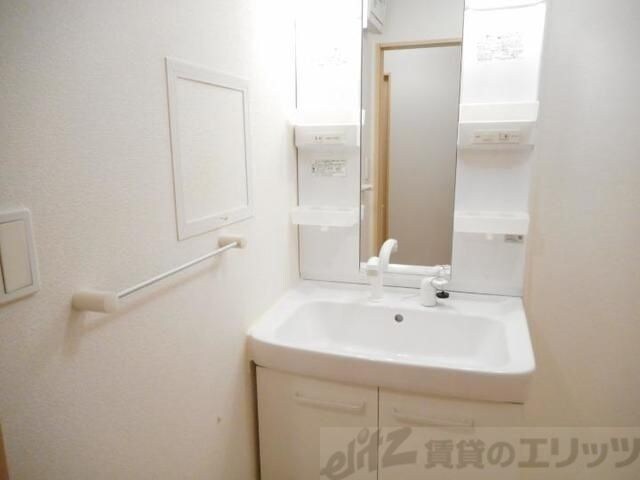 ブルックサイド摂津の物件内観写真