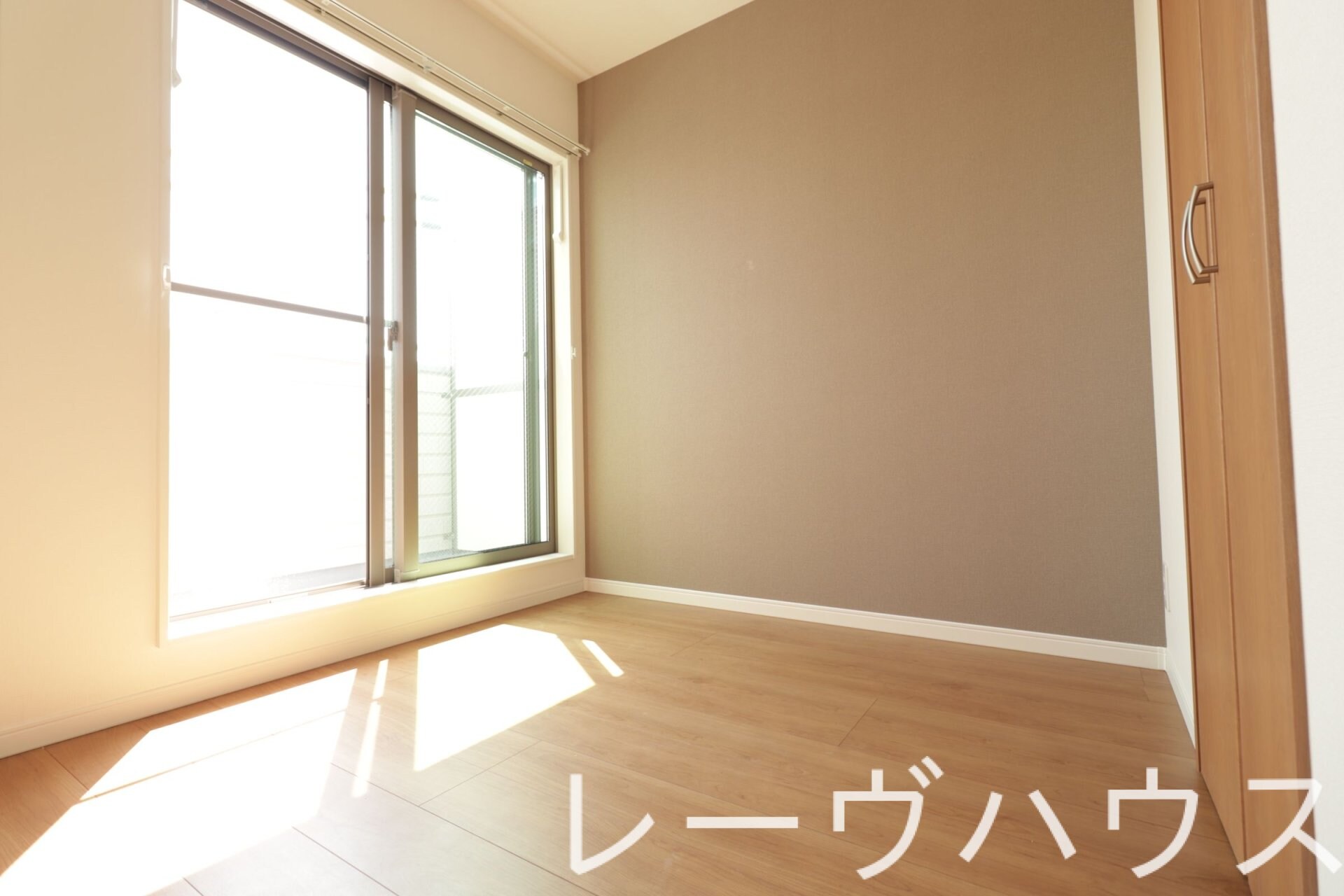 Crecia井尻の物件内観写真