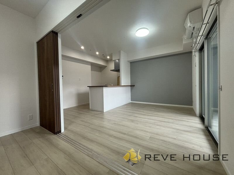 ラシュール・イン大橋IIの物件内観写真