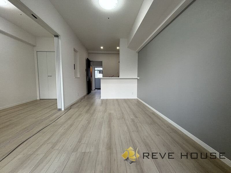 ラシュール・イン大橋IIの物件内観写真