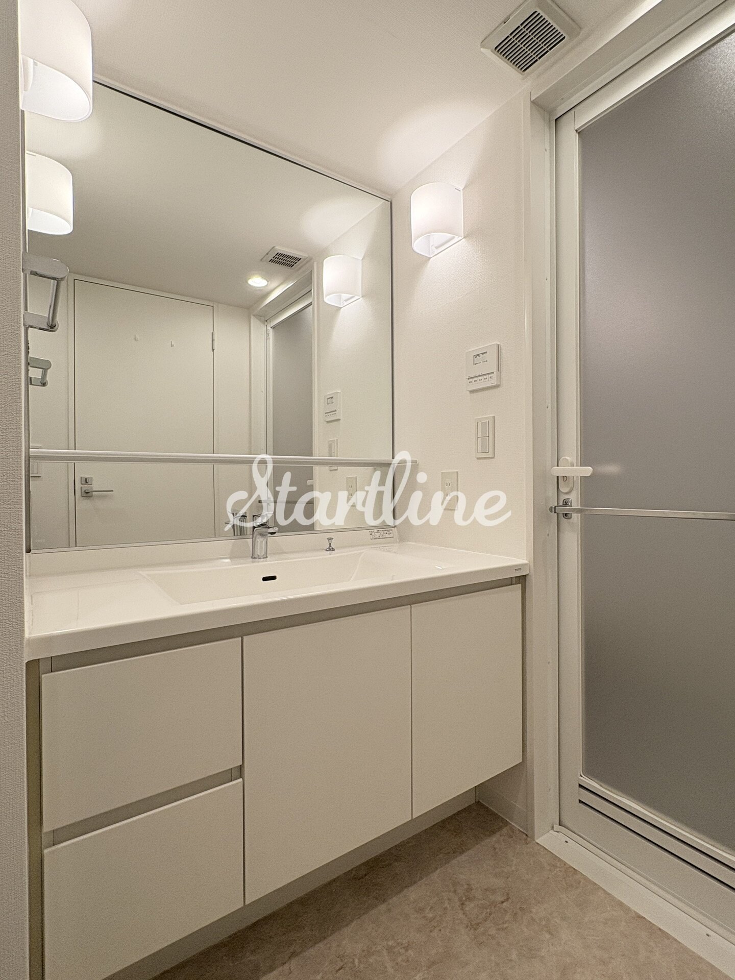 ブリリアイスト東雲キャナルコートの物件内観写真