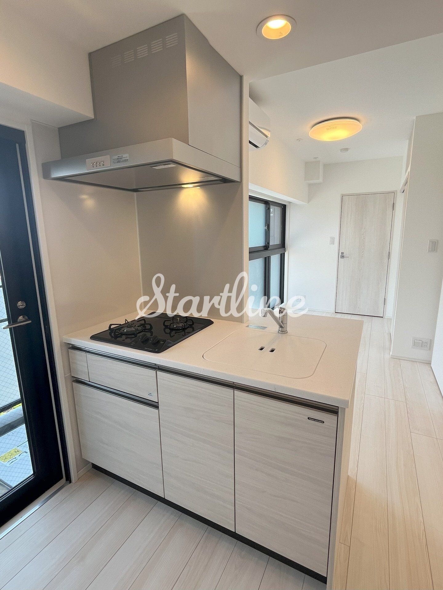 コンフォリア東葛西の物件内観写真