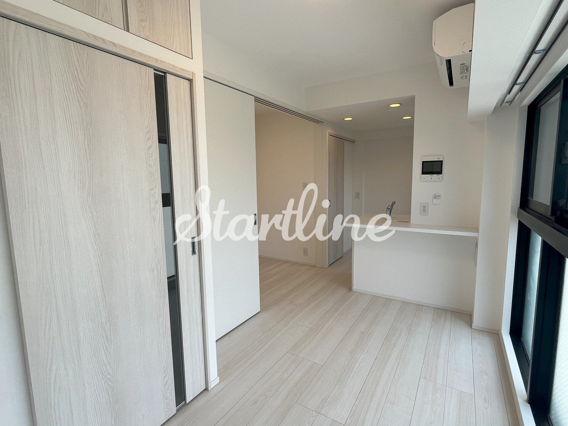 コンフォリア東葛西の物件内観写真