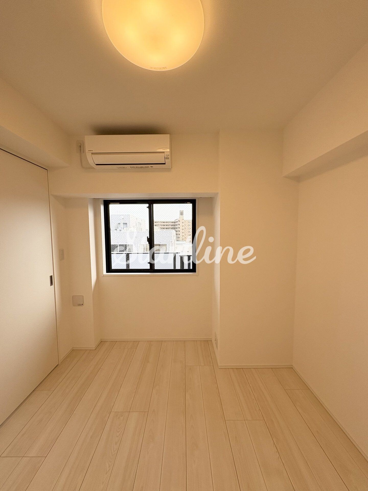 コンフォリア東葛西の物件内観写真