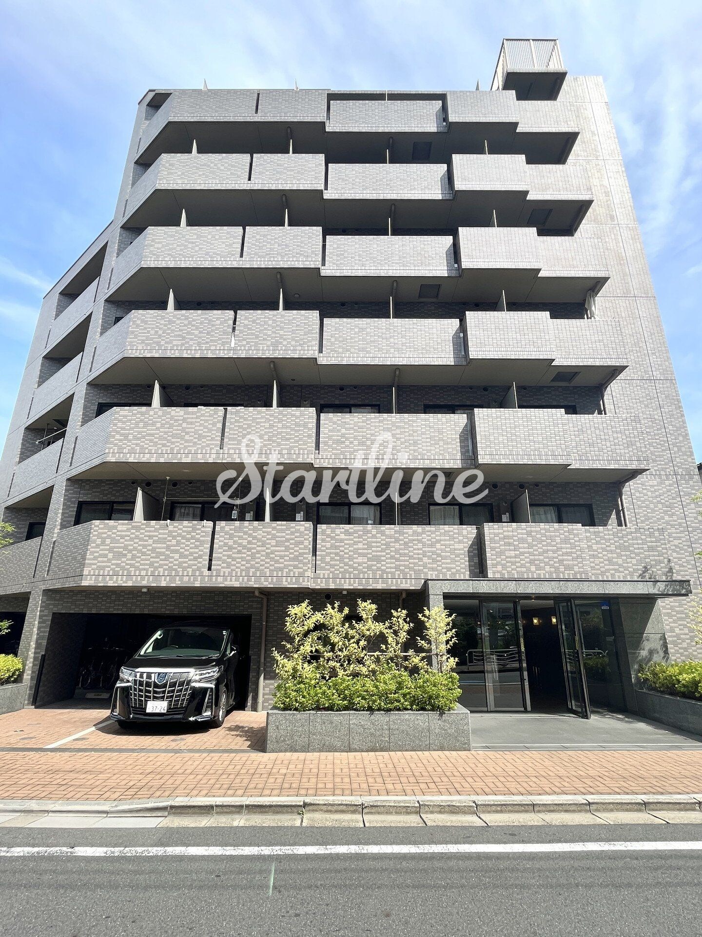 ルーブル大島弐番館の物件外観写真