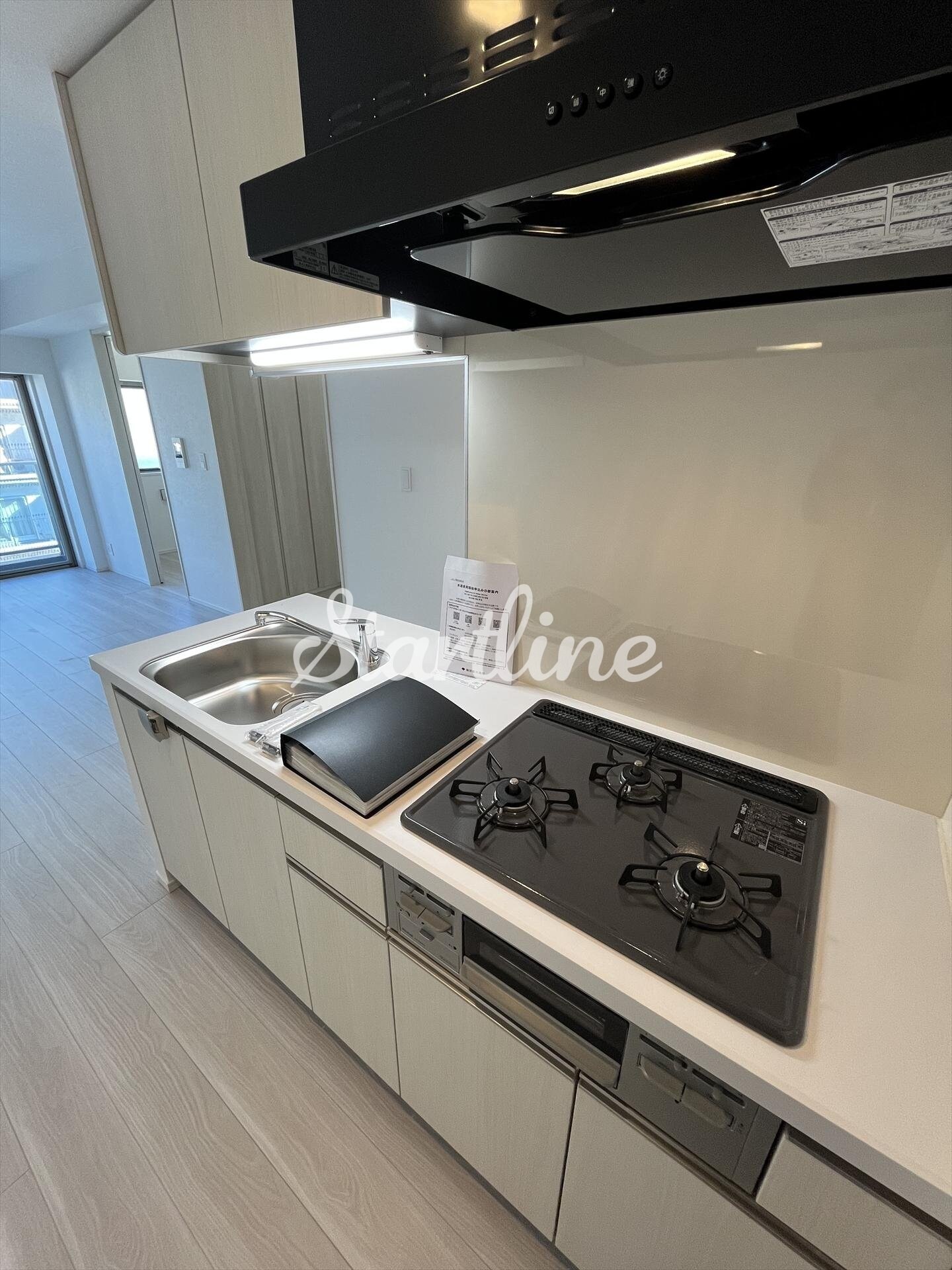 コンフォリア・リヴ南品川の物件内観写真