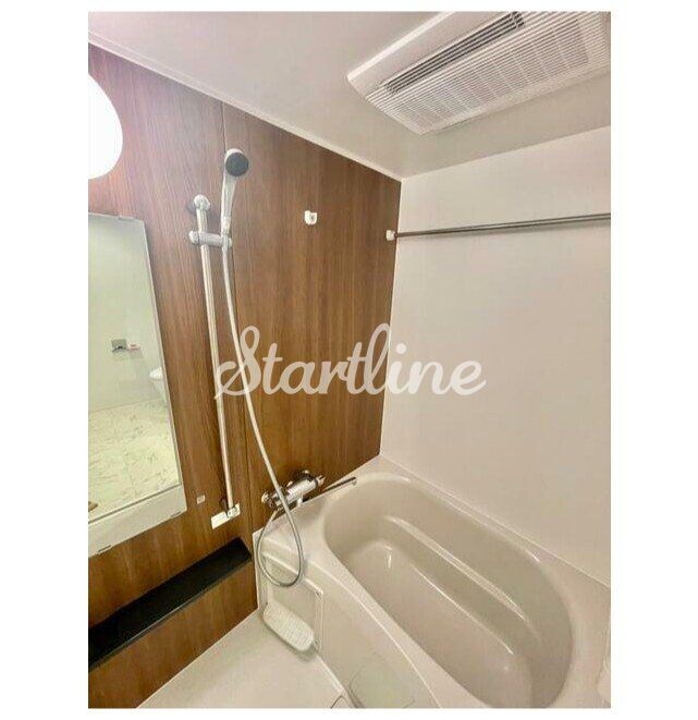 エストゥルース羽田の物件内観写真