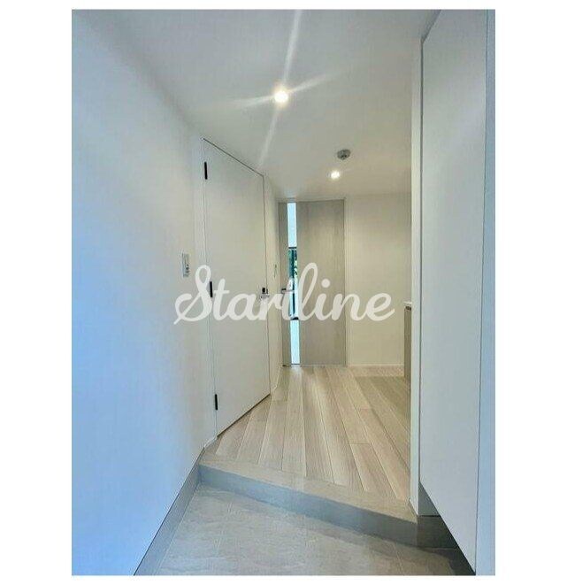 エストゥルース羽田の物件内観写真