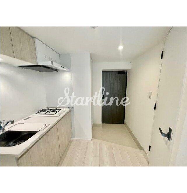 エストゥルース羽田の物件内観写真