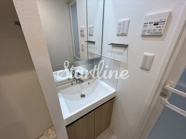 ステージグランデ新御徒町アジールコートの物件内観写真