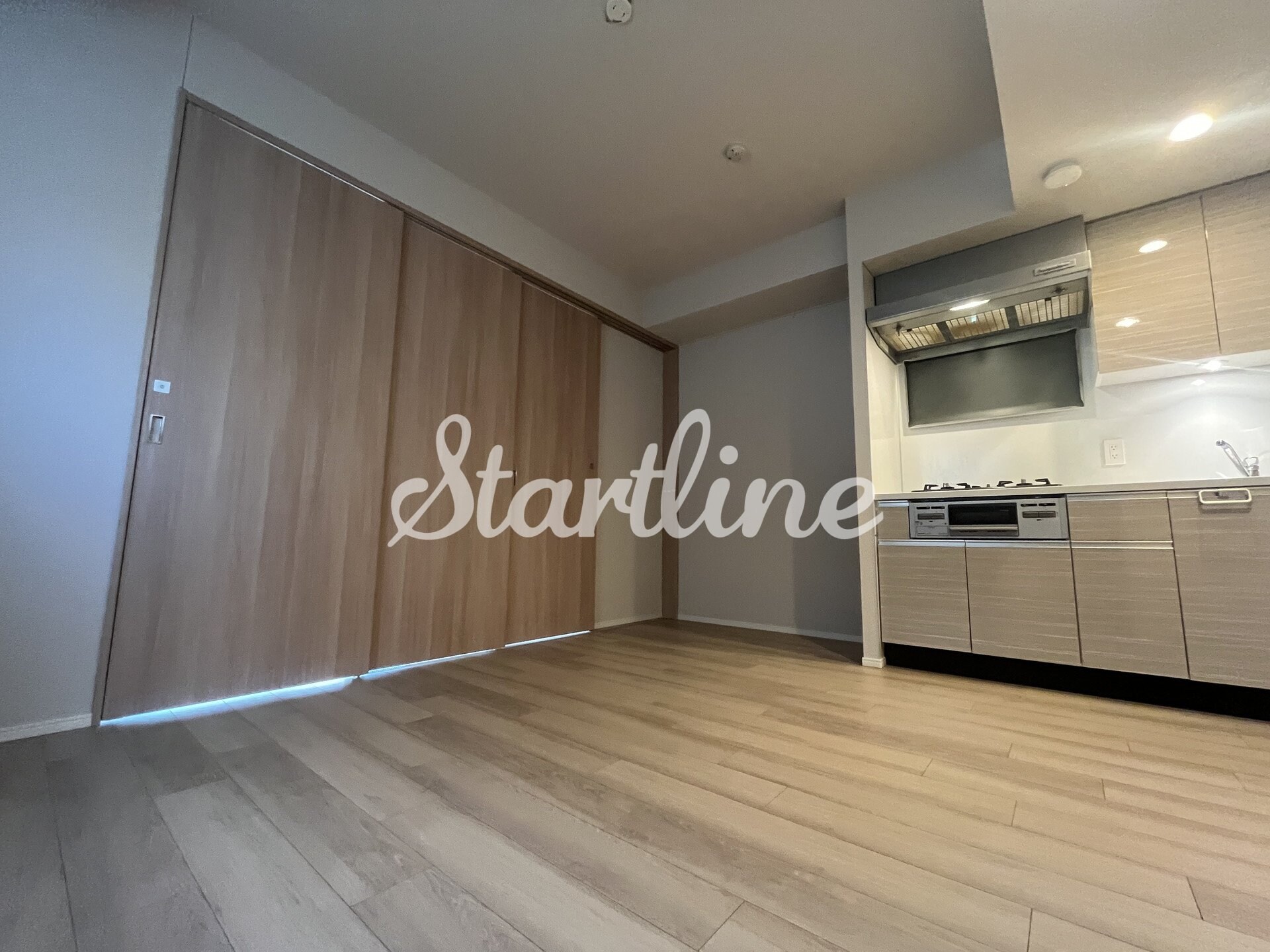 プラウドフラット上野松が谷の物件内観写真