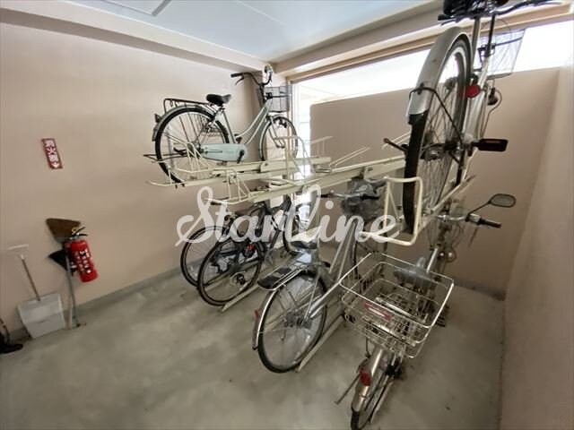 ＣＡＳＡ　ＭＩＡ（カーサミア）の物件内観写真