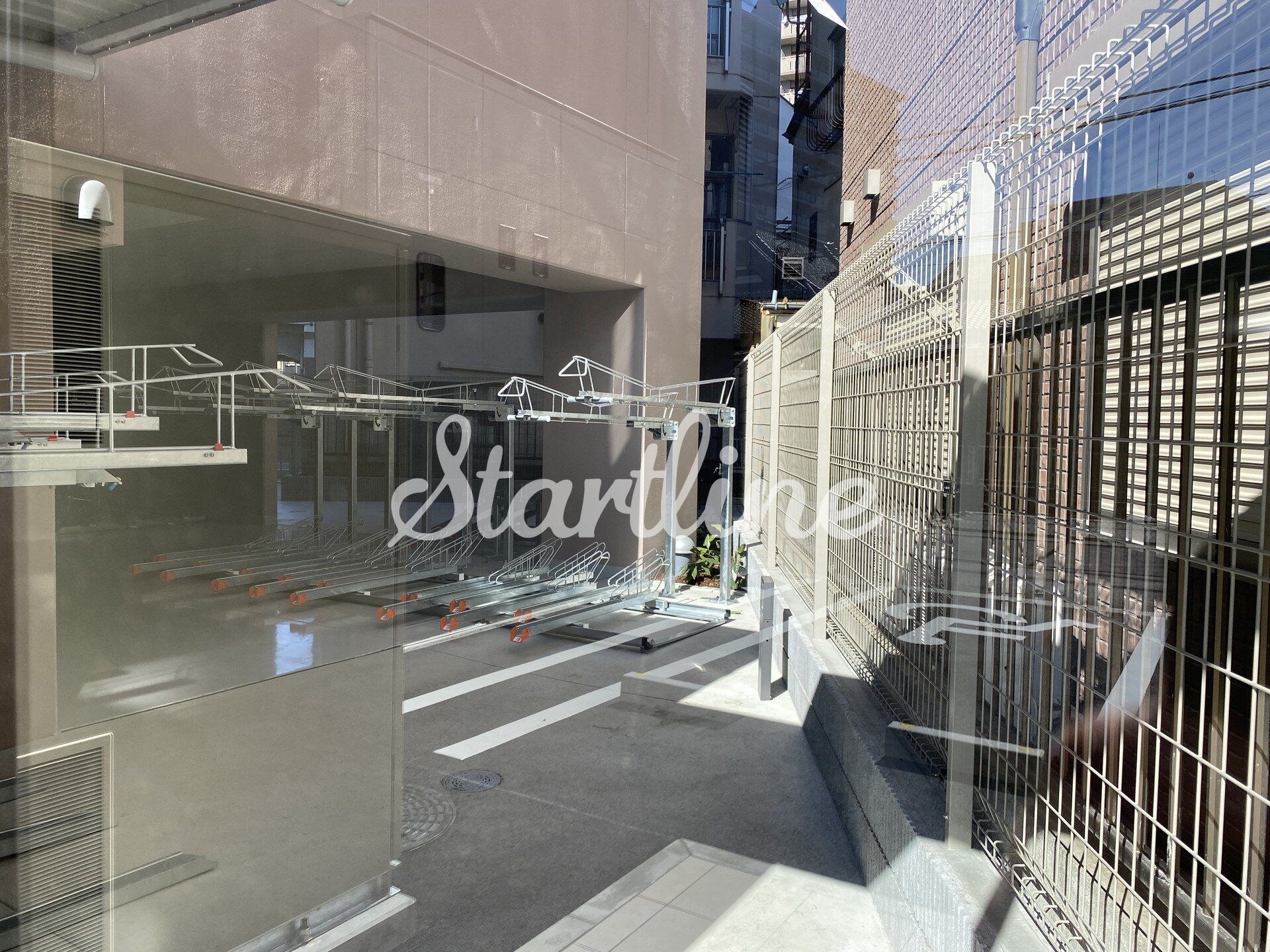 クレストコート町屋の物件内観写真