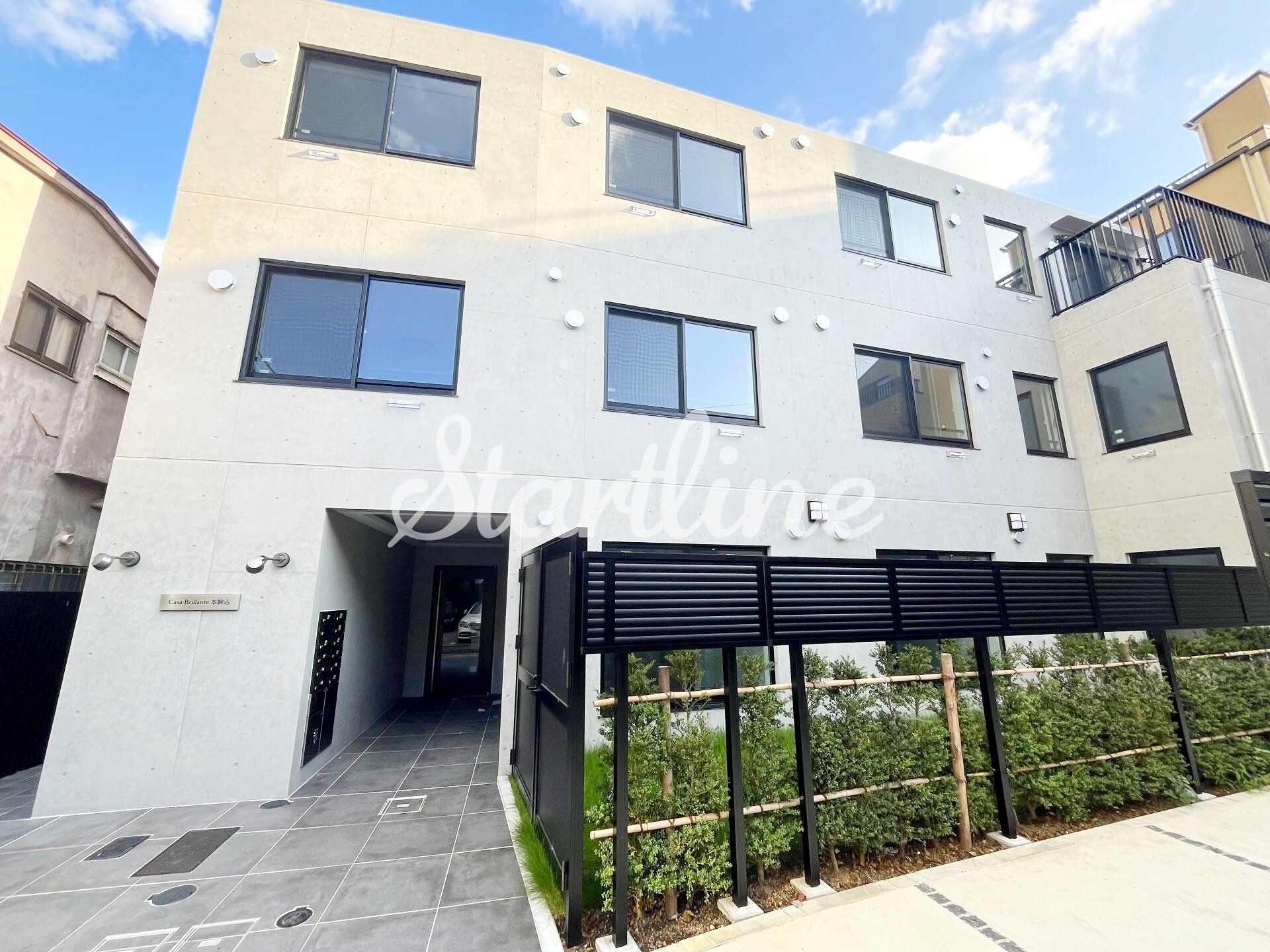 カーサブリランテ本駒込の物件外観写真