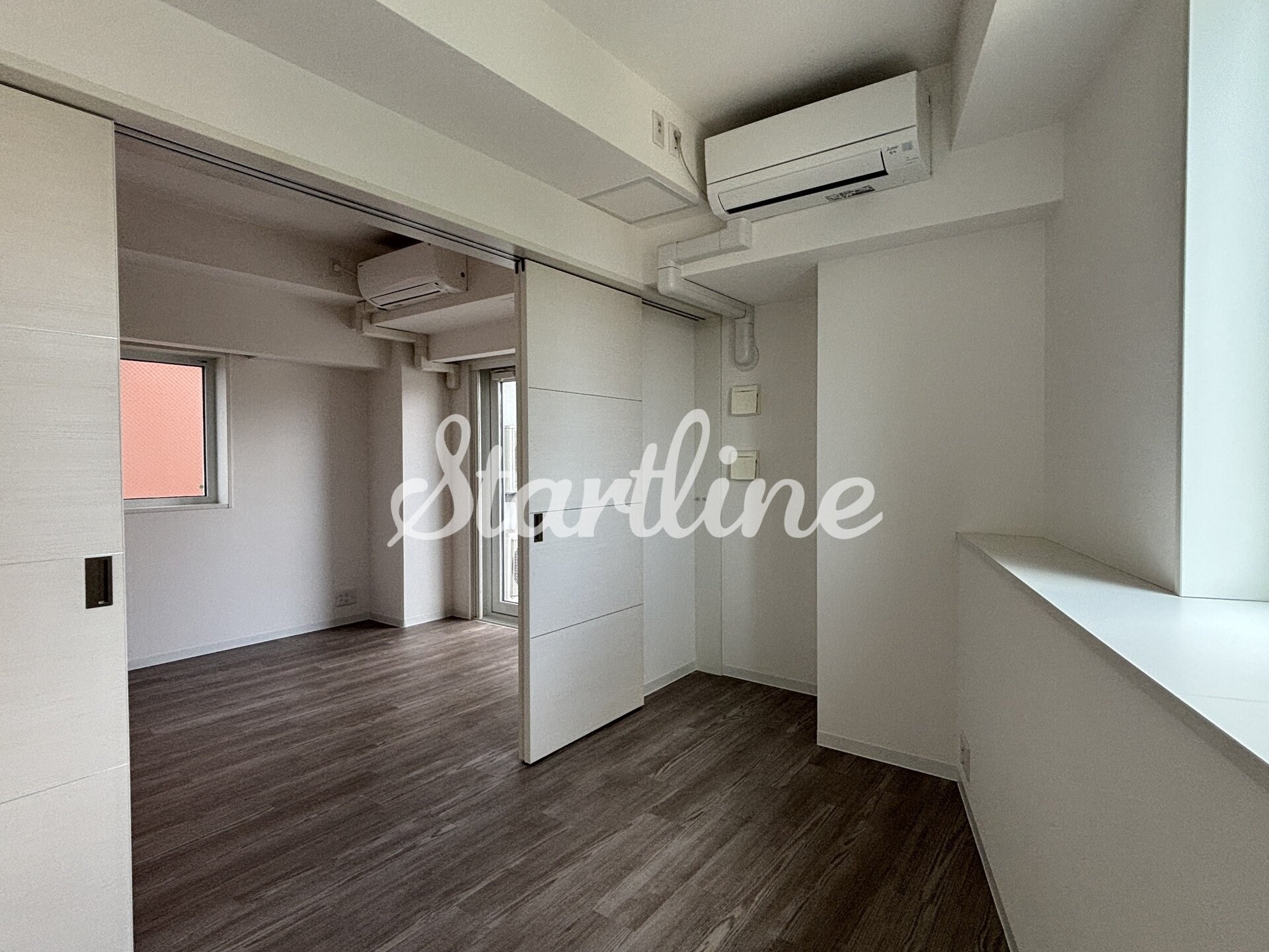 コスモリード新宿余丁町の物件内観写真