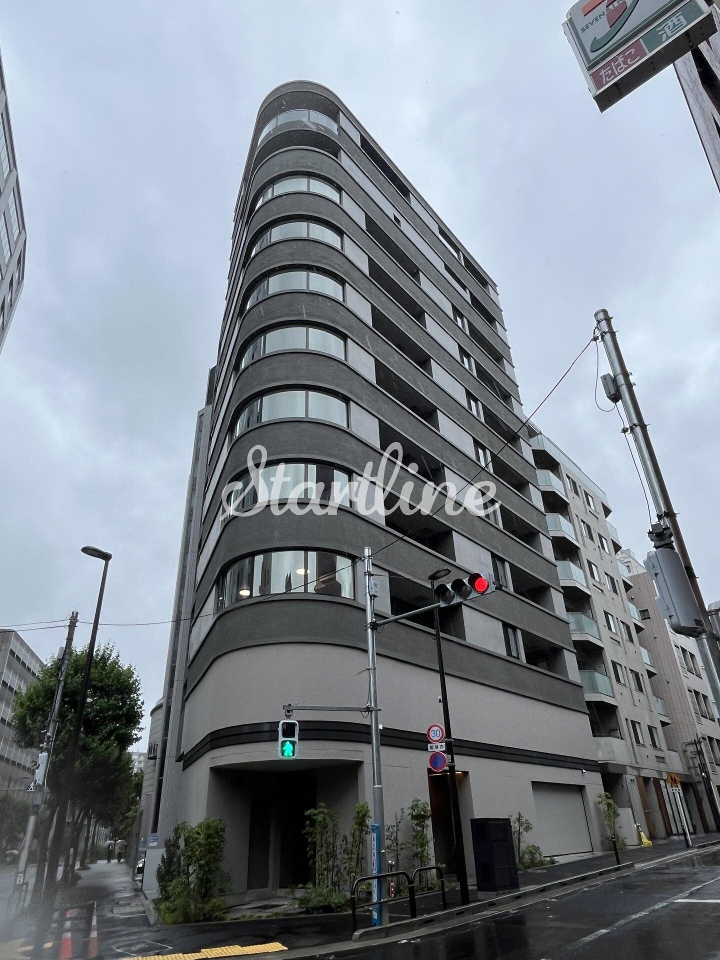 ルミエール三番町の物件外観写真