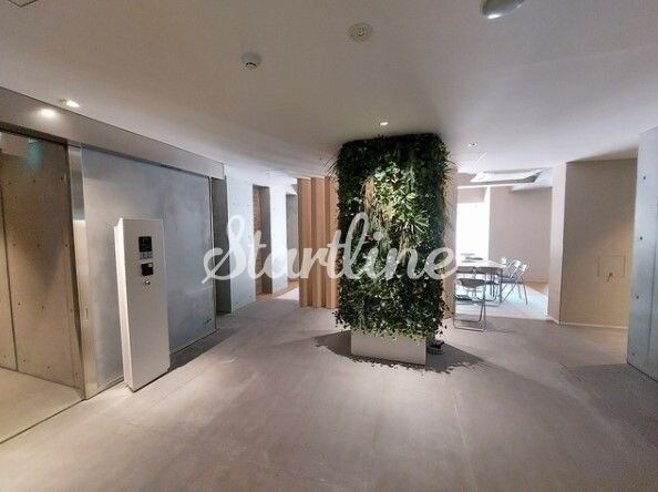 コンフォリア東新宿の物件内観写真