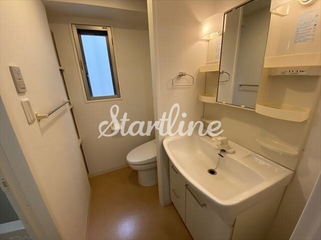 麹町二番町マンションの物件内観写真