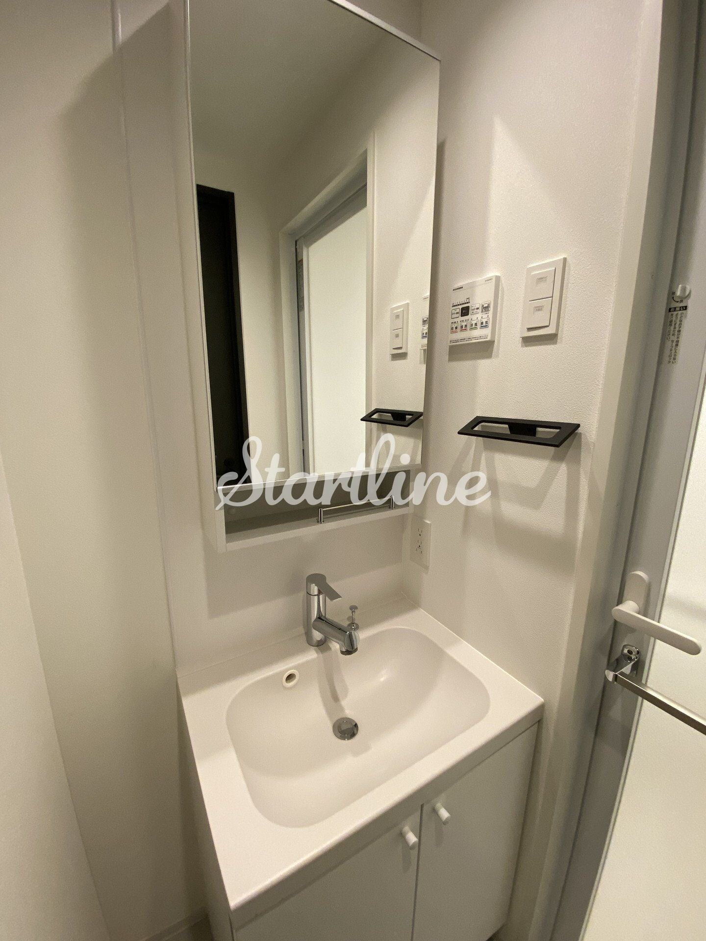 ズーム信濃町の物件内観写真